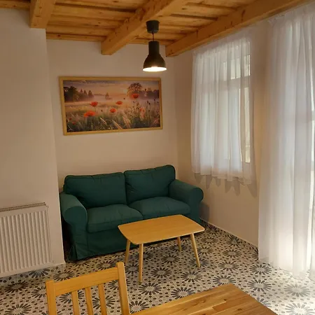 Papoula Vendeghaz - شقة *